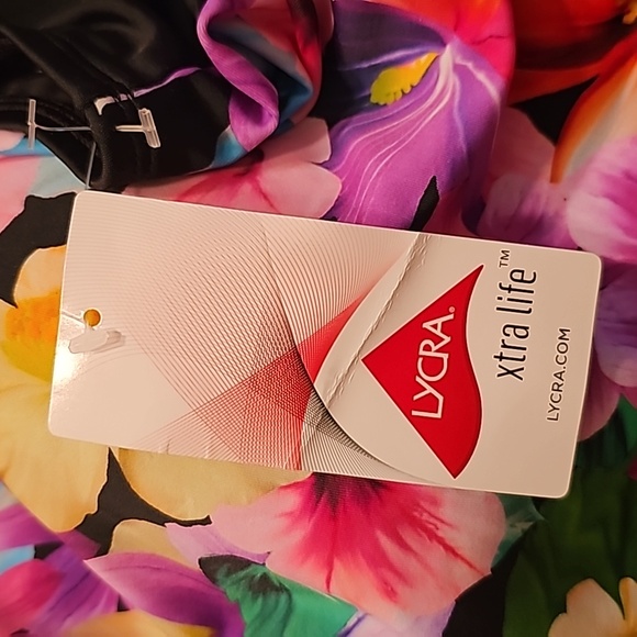 Bridgehampton swimsuit 🩱 - Picture 11 of 11